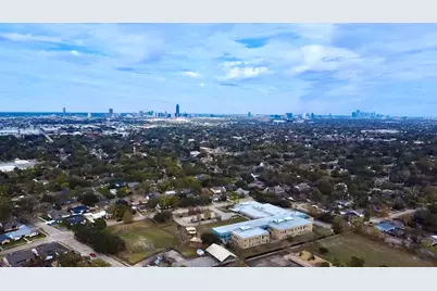 5718 Kuldell Drive, Houston, TX 77096 - Photo 25