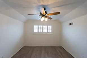 5718 Kuldell Dr, Houston, TX 77096 - Photo 19