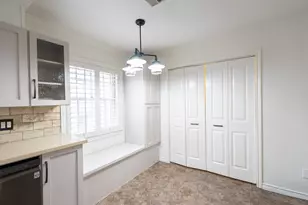 5718 Kuldell Dr, Houston, TX 77096 - Photo 9