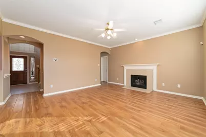 3212 Autumn Court, Pearland, TX 77584 - Photo 9