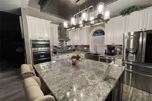 15168 Paradise Point Dr, Willis, TX 77318 - Photo 13