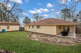 156 Thunderbird Dr, Conroe, TX 77304 - Photo 23