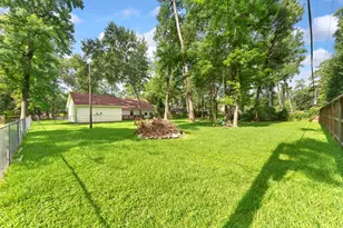 7506 Ramblewood Dr, Magnolia, TX 77354 - Photo 25