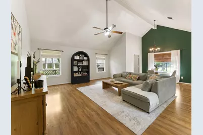 7506 Ramblewood Drive, Magnolia, TX 77354 - Photo 5