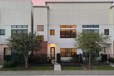 118 N Hutcheson Street, Houston, TX 77003 - Photo 1