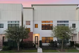 118 N Hutcheson St, Houston, TX 77003 - Photo 1