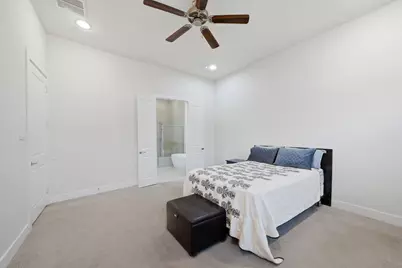 118 N Hutcheson Street, Houston, TX 77003 - Photo 9