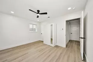 11119 Hazen St, Houston, TX 77072 - Photo 17