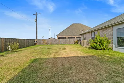 311 Sam Houston Drive, El Campo, TX 77437 - Photo 23