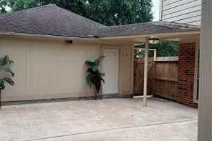 2201 Summer Reef Dr, League City, TX 77573 - Photo 27