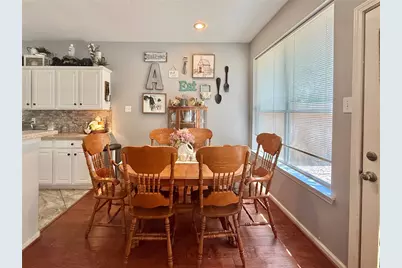 176 S Hollylaurel Circle, The Woodlands, TX 77382 - Photo 27