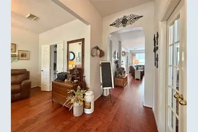 176 S Hollylaurel Circle, The Woodlands, TX 77382 - Photo 5
