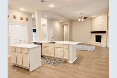 16438 Stonewall Street, Conroe, TX 77303 - Photo 13