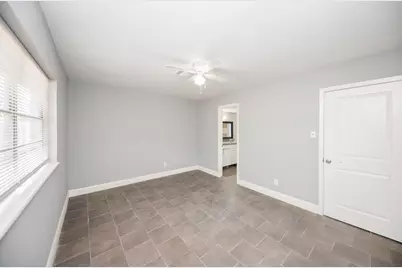 9407 Pipestone Street, Houston, TX 77074 - Photo 11