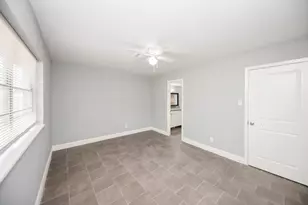 9407 Pipestone St, Houston, TX 77074 - Photo 11