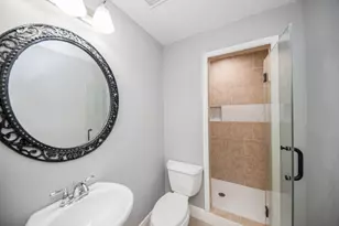 9407 Pipestone St, Houston, TX 77074 - Photo 27