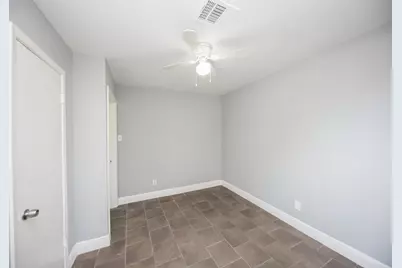 9407 Pipestone Street, Houston, TX 77074 - Photo 17