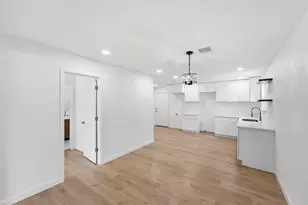 7429 W Knoll St, Houston, TX 77028 - Photo 7