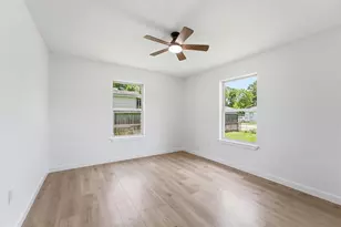 7429 W Knoll St, Houston, TX 77028 - Photo 15