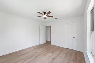 7429 W Knoll St, Houston, TX 77028 - Photo 15