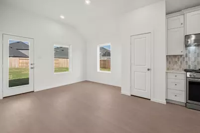 2822 Ravine Bluffs Court, League City, TX 77573 - Photo 9