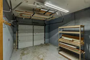 904 Bob White St, Bryan, TX 77802 - Photo 25