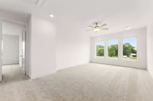 349 Covey, Sealy, TX 77474 - Photo 19