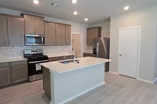 18609 Timber Gln Ct, Conroe, TX 77316 - Photo 9
