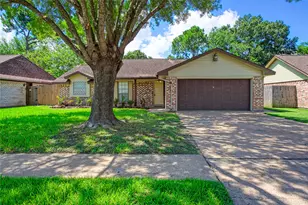 3519 Saratoga Dr, Houston, TX 77088 - Photo 1