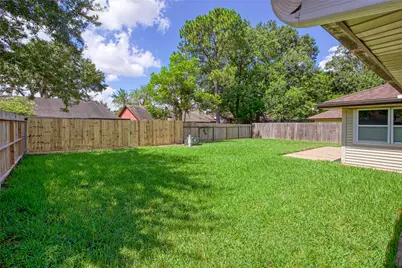 3519 Saratoga Drive, Houston, TX 77088 - Photo 17