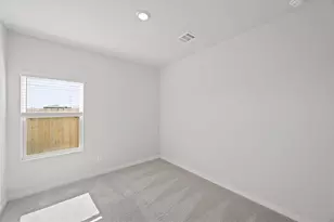 17227 King Eider Rd, Waller, TX 77484 - Photo 11