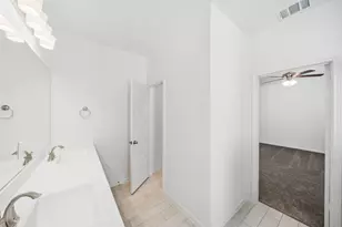 3406 Rolling River Dr, Baytown, TX 77521 - Photo 9