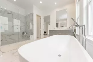 7546 Awty School Ln, Houston, TX 77055 - Photo 27