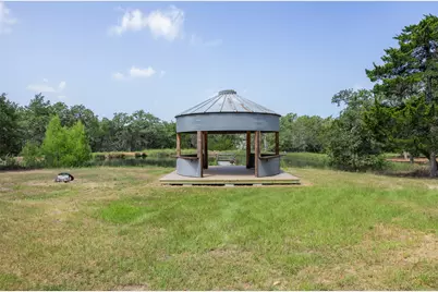 200 Fayetteville Farms, Fayetteville, TX 78940 - Photo 35
