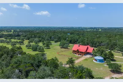 200 Fayetteville Farms, Fayetteville, TX 78940 - Photo 5