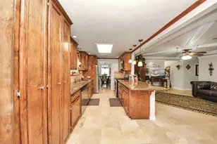 20281 N Hillcrest Dr, Porter, TX 77365 - Photo 9