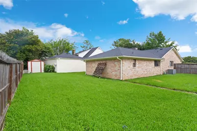 10103 Sagemill Drive, Houston, TX 77089 - Photo 27