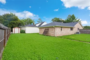 10103 Sagemill Dr, Houston, TX 77089 - Photo 27