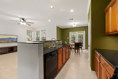 16007 Limestone Lake Drive, Tomball, TX 77377 - Photo 11