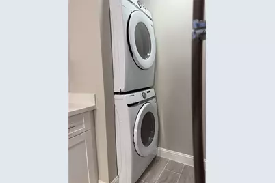9707 Richmond Ave Apt 77, Houston, TX 77042 - Photo 9