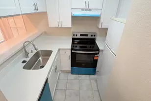 7900 Bissonnet St, Houston, TX 77074 - Photo 3