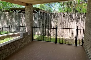 4722 Woodside St, Houston, TX 77023 - Photo 21