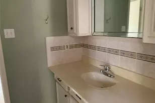 4722 Woodside St, Houston, TX 77023 - Photo 17