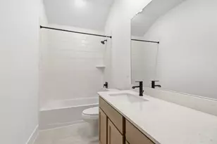 15743 Gdn Rdg Dr, Montgomery, TX 77316 - Photo 17
