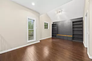 1616 Park Haven Dr, Houston, TX 77077 - Photo 33