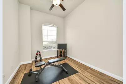 2215 Keystone Ridge Lane, Richmond, TX 77469 - Photo 9