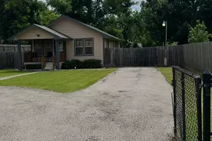 3914 Kashmere St, Houston, TX 77026 - Photo 1