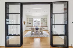 3609 Meadow Lake Ln, Houston, TX 77027 - Photo 5