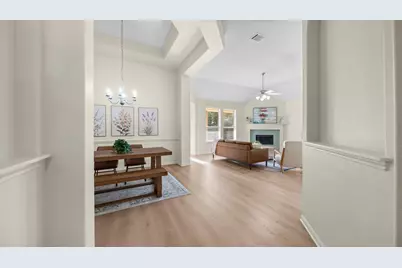 18710 Condrey Court, Tomball, TX 77377 - Photo 5