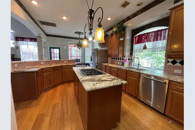 1951 Lake Winds Drive, Missouri City, TX 77459 - Photo 11